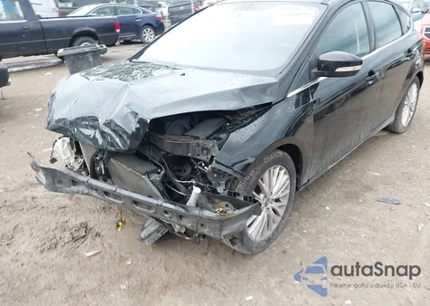 2018 Ford Focus Titanium from USA, damaged, VIN 1FADP3N22JL283337